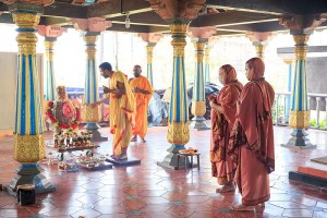 Ubhaya Jagadgurus having Darshan of Arati performed to the Murti of Sri Suryanarayana Ratha worshipped in Jagadguru Sri Nrisimha Bharati Yagashala on the occasion of Rathasaptami
